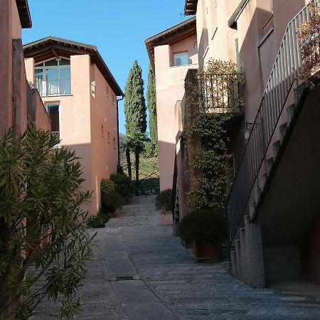 Appartamento In Villa Sul Garda Castion Veronese Bagian luar foto